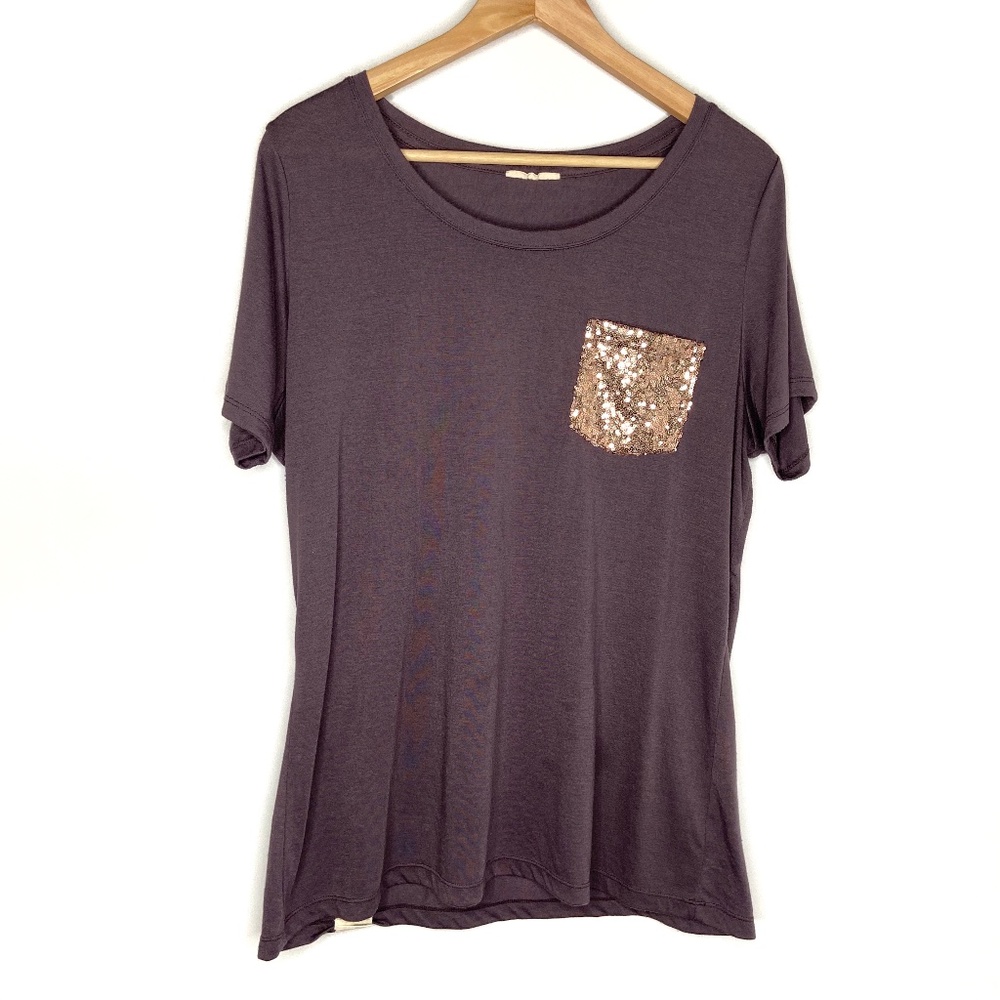 🌵Cheeky Purple Top with Sequin Pocket Size XL